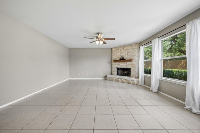 20701 Camel Back ST, Lago Vista, TX 78645