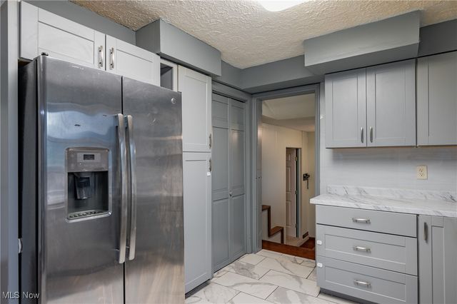 2211 Park Avenue, Parkersburg, WV 26101