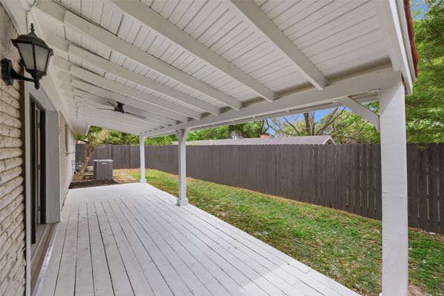 8516 La Jolla Court, Benbrook, TX 76116