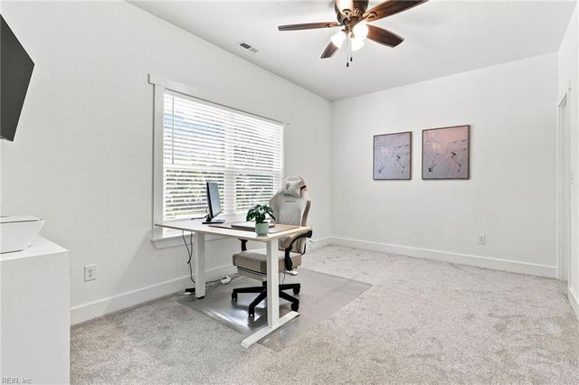 633 Ambrose ST, Chesapeake, VA 23322