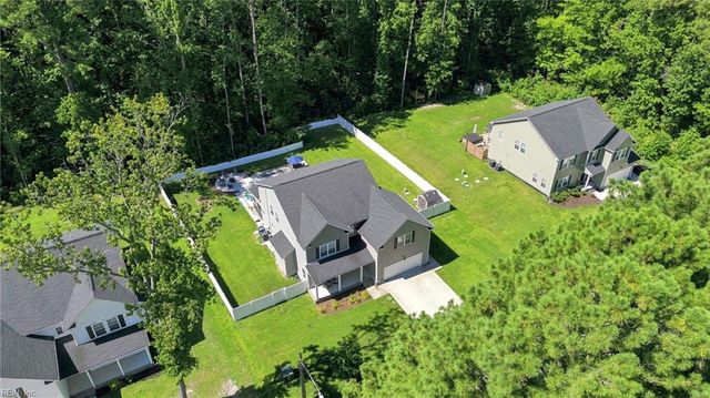 633 Ambrose ST, Chesapeake, VA 23322