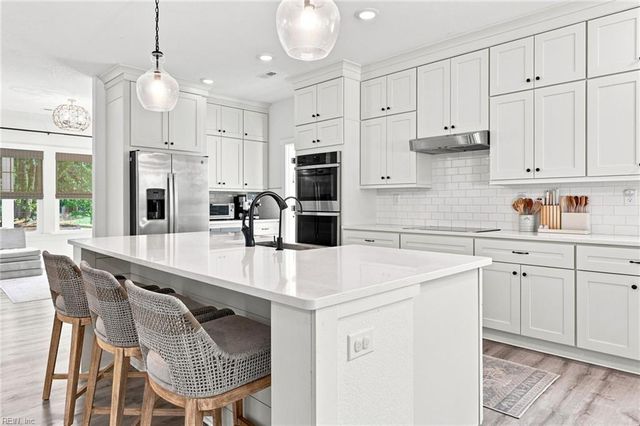 633 Ambrose ST, Chesapeake, VA 23322