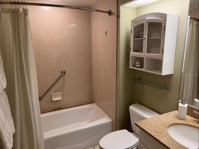 36750 US HIGHWAY 19 N 6-109, Palm Harbor, FL 34683