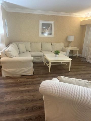 36750 US HIGHWAY 19 N 6-109, Palm Harbor, FL 34683