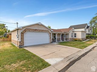535 E GARDEN AVE, Salt Lake City, UT 84106