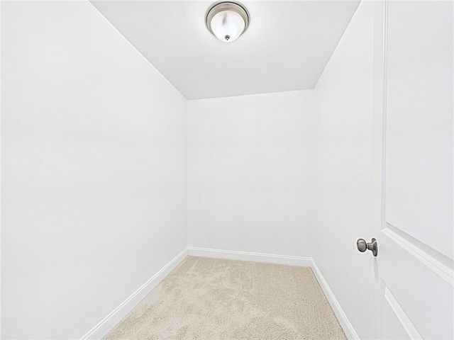 54 Vespia Lane, South Kingstown, RI 02879