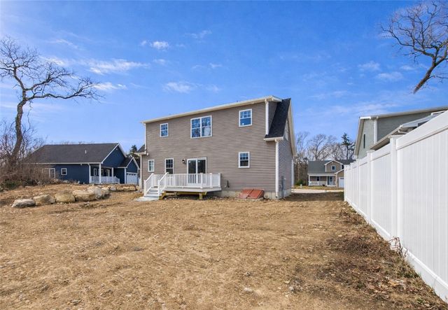 54 Vespia Lane, South Kingstown, RI 02879