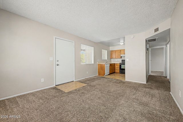 737 W 1ST Avenue Apt 201, Mesa, AZ 85210