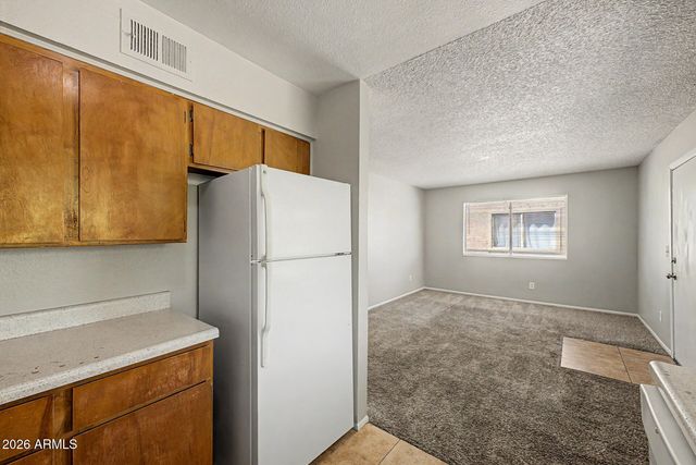 737 W 1ST Avenue Apt 201, Mesa, AZ 85210