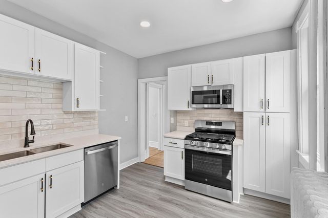 1323 Lincoln Avenue, Saint Paul, MN 55105