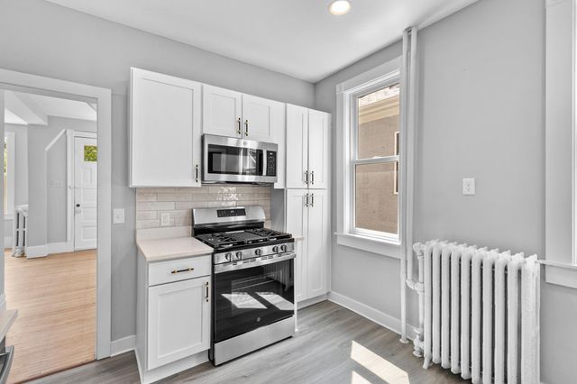 1323 Lincoln Avenue, Saint Paul, MN 55105