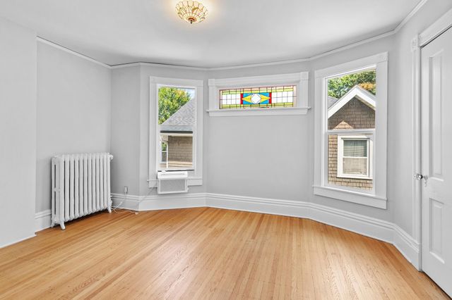 1323 Lincoln Avenue, Saint Paul, MN 55105