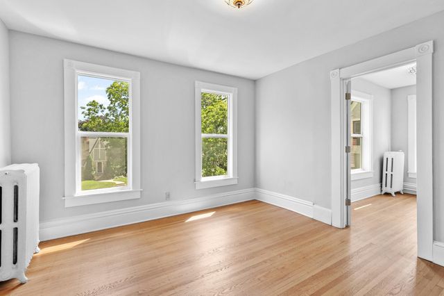 1323 Lincoln Avenue, Saint Paul, MN 55105