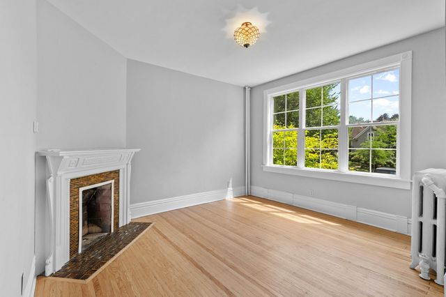 1323 Lincoln Avenue, Saint Paul, MN 55105