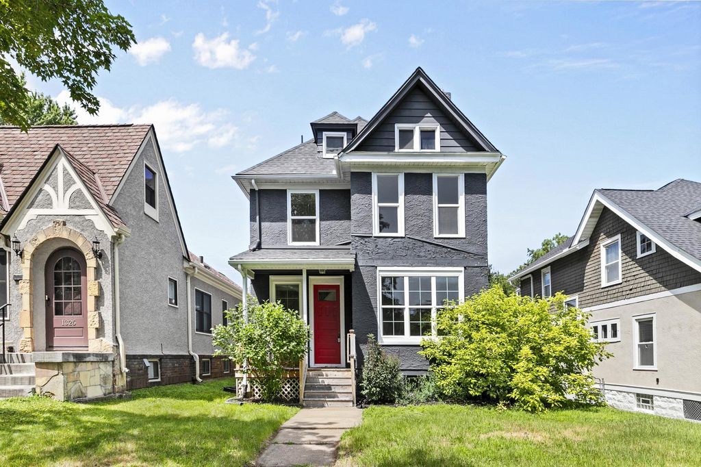 1323 Lincoln Avenue, Saint Paul, MN 55105