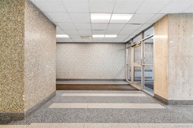 2550 Olinville Avenue 2H, Bronx, NY 10467