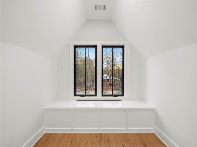 2439 Venture Drive, Gainesville, GA 30506