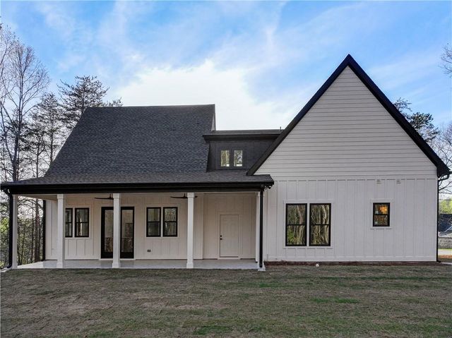 2439 Venture Drive, Gainesville, GA 30506