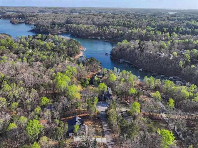 2439 Venture Drive, Gainesville, GA 30506