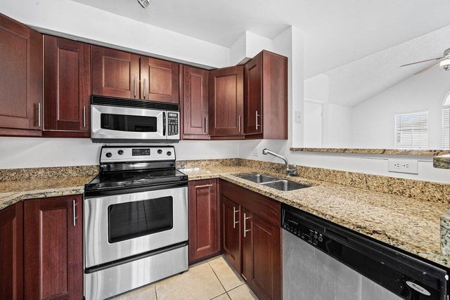 1345 Crystal Way B, Delray Beach, FL 33444