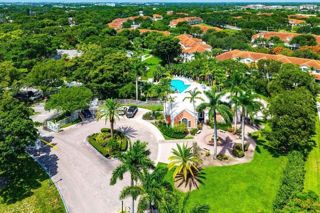 1345 Crystal Way B, Delray Beach, FL 33444