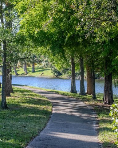 1345 Crystal Way B, Delray Beach, FL 33444