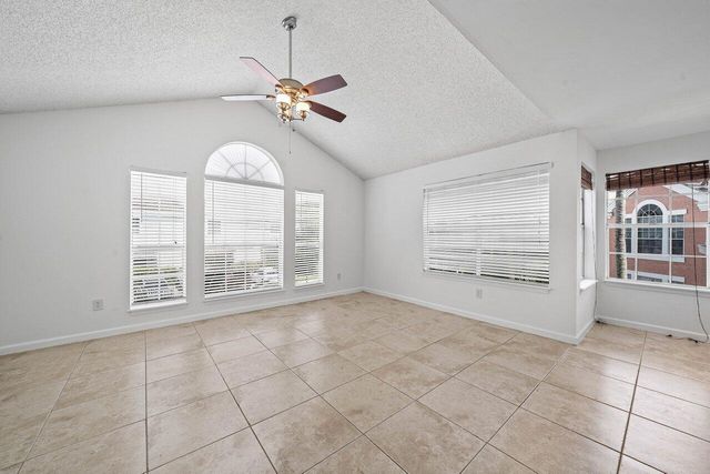 1345 Crystal Way B, Delray Beach, FL 33444
