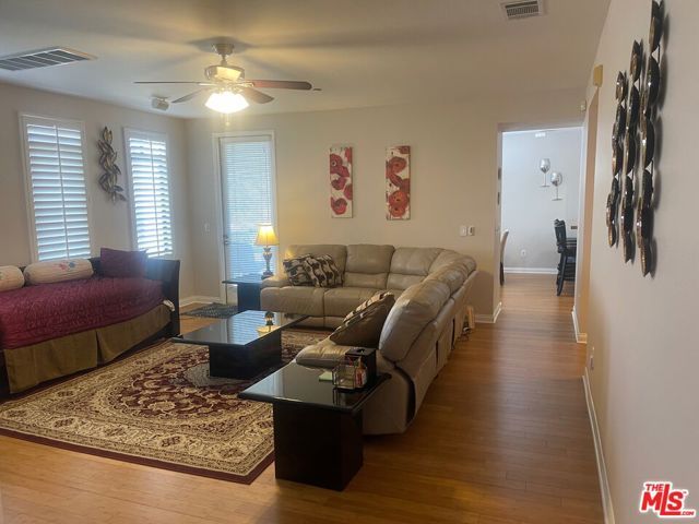 5625 Crescent Parkway 106, Los Angeles, CA 90094