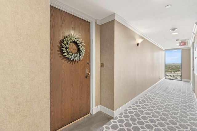 14 Greenway Plaza 13P, Houston, TX 77046