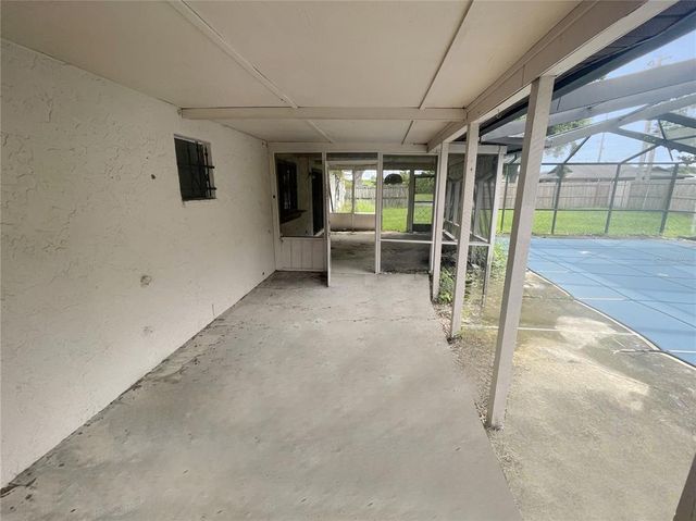 5325 CREEKMUR DRIVE, Lakeland, FL 33812