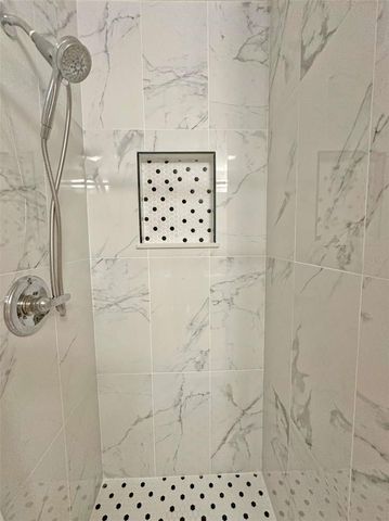 302 CANTON COURT 59, Sun City Center, FL 33573