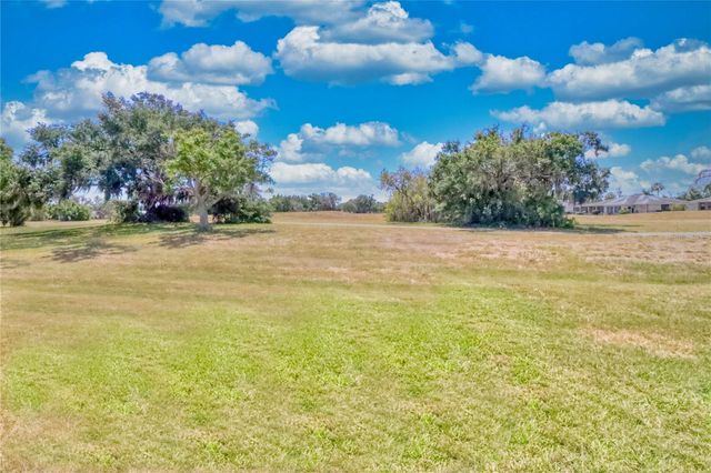 302 CANTON COURT 59, Sun City Center, FL 33573