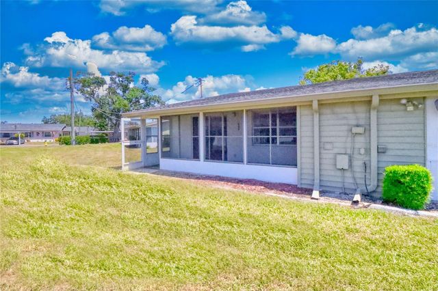 302 CANTON COURT 59, Sun City Center, FL 33573