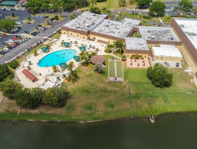 302 CANTON COURT 59, Sun City Center, FL 33573