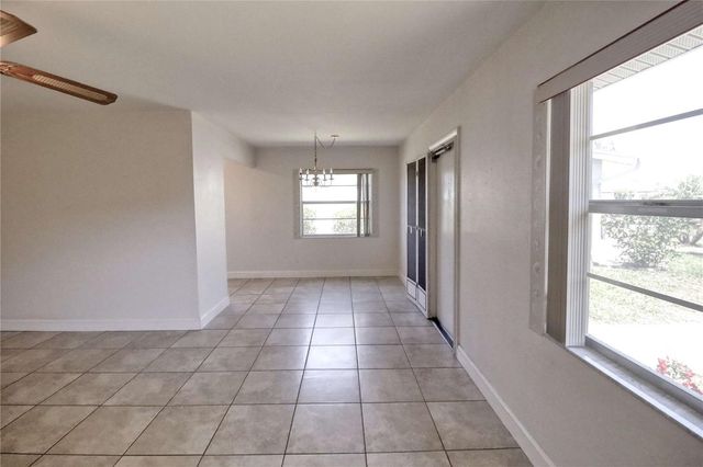 302 CANTON COURT 59, Sun City Center, FL 33573