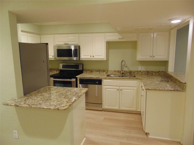 4816 Amesbury Drive 227, Dallas, TX 75206