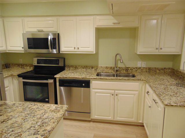 4816 Amesbury Drive 227, Dallas, TX 75206