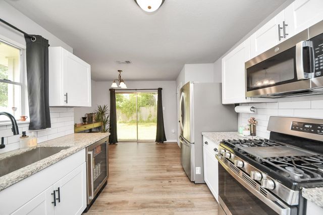 16118 Bunker Ridge Road, Houston, TX 77053