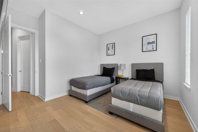 2617 Live Oak Street, Houston, TX 77004