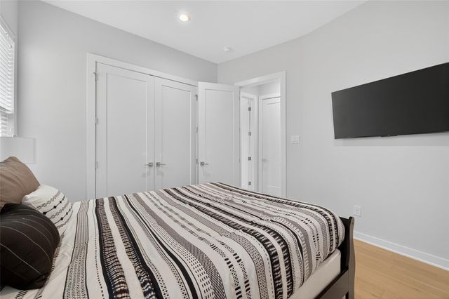 2617 Live Oak Street, Houston, TX 77004