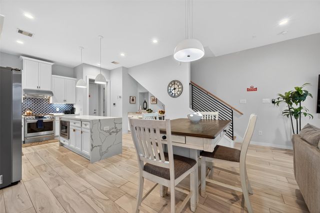 2617 Live Oak Street, Houston, TX 77004