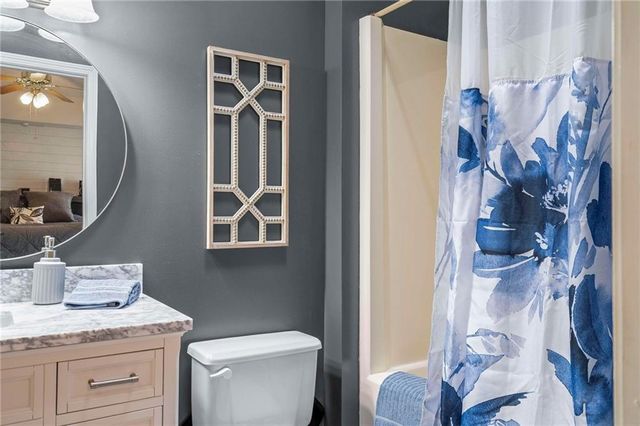 3509 Robin Lane, St Joseph, MO 64506