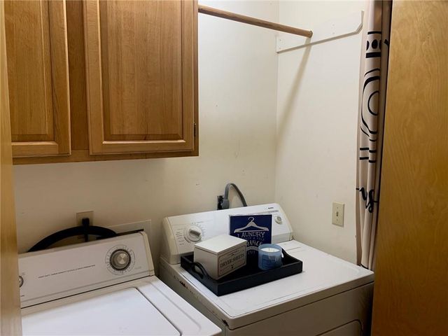 3509 Robin Lane, St Joseph, MO 64506