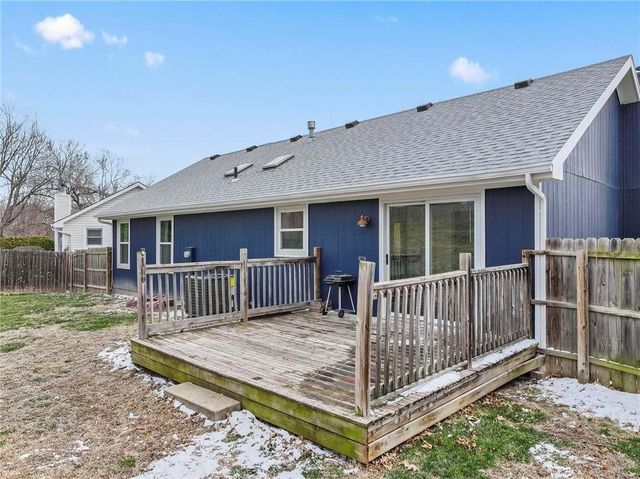 3509 Robin Lane, St Joseph, MO 64506