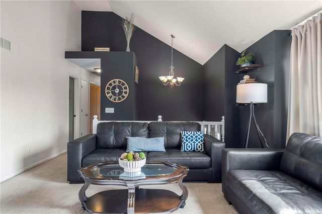 3509 Robin Lane, St Joseph, MO 64506