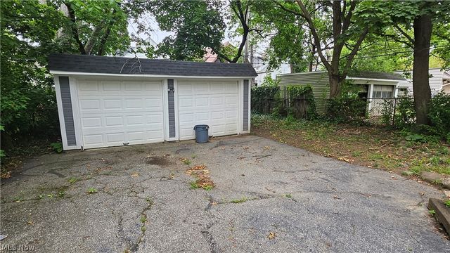 3576 Avalon Road, Shaker Heights, OH 44120