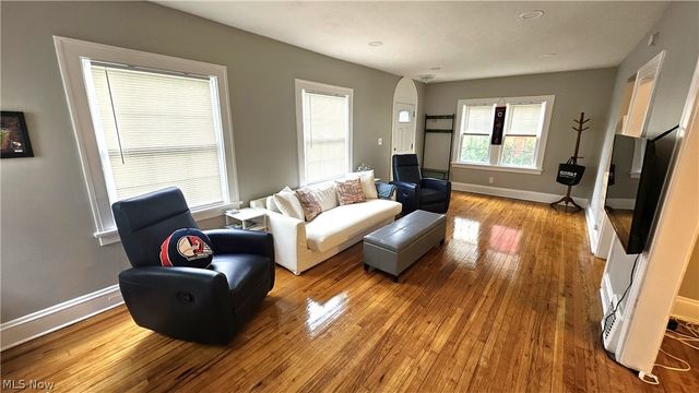 3576 Avalon Road, Shaker Heights, OH 44120
