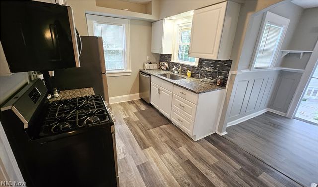 3576 Avalon Road, Shaker Heights, OH 44120