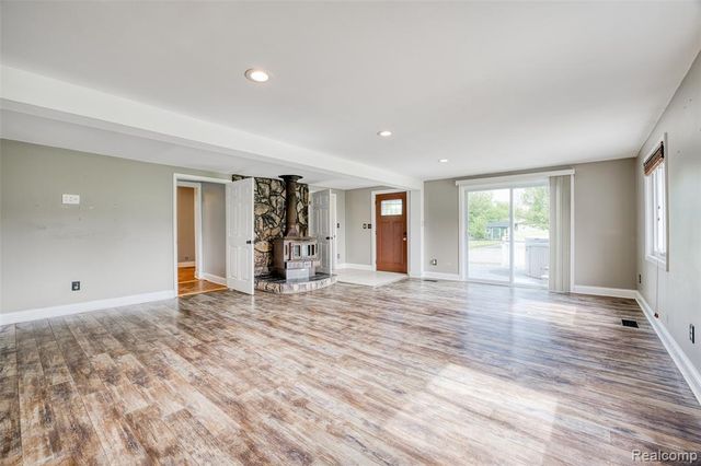4481 Belford Road, Holly, MI 48442