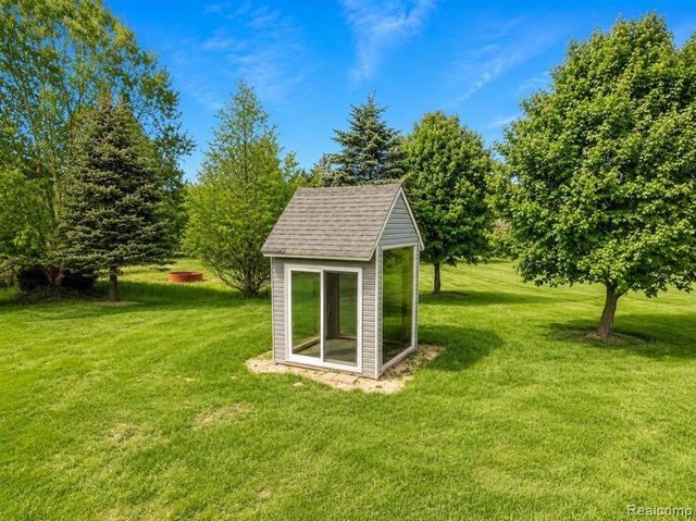 4481 Belford Road, Holly, MI 48442